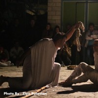 نمایش نهمین جشنواره بین المللی تیاتر خیابانی مریوان | گزارش تصویری تیوال از نمایش آنتیگونه / عکاس: سید ضیاالدین صفویان | عکس