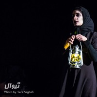 نمایش گفت و گوی ستاره با مادرش | گزارش تصویری تیوال از نمایش گفت و گوی ستاره با مادرش / عکاس: سارا ثقفی | عکس