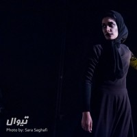 نمایش گفت و گوی ستاره با مادرش | گزارش تصویری تیوال از نمایش گفت و گوی ستاره با مادرش / عکاس: سارا ثقفی | عکس