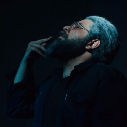 نمایش اعتراف‌ها و دروغ‌ها | عکس