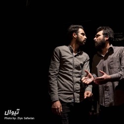 نمایش عقیم | عکس