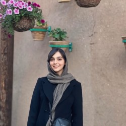 عکس شقایق نجفی