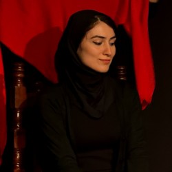نمایش قوی تر | عکس