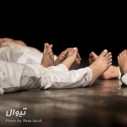 نمایش آب مایه عذاب | دیوار | عکس