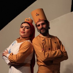نمایش قجرستون | عکس