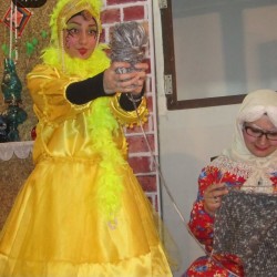 نمایش جادوی دوستی | عکس