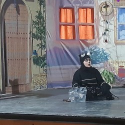 نمایش خونه مادر بزرگه | عکس