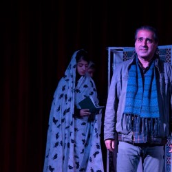 نمایش گمشده | عکس