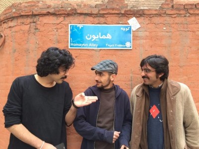 نمایش زنبور | بهزاد آقاجانی با نمایش «زنبور» به روی صحنه می آید | عکس